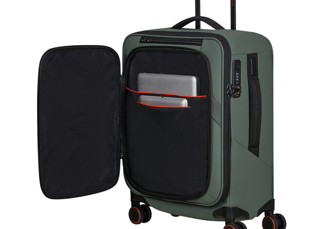 Przednia komora z wygodnym dostępem 