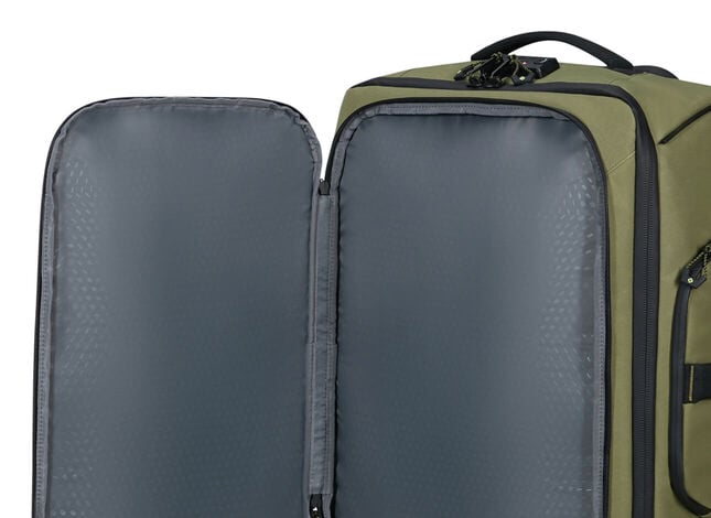 Łatwo dostępna przednia kieszeń