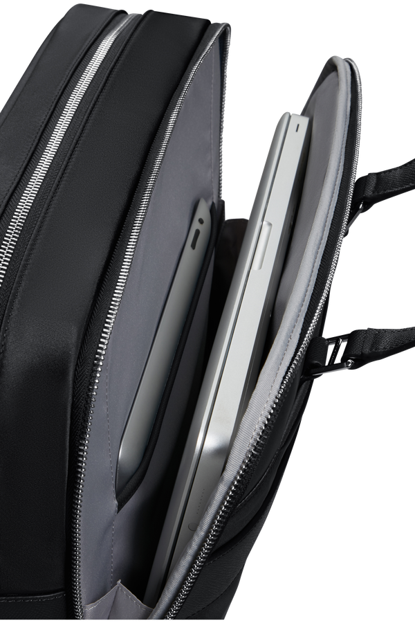 Samsonite Karissa Evo Bailhandle 15.6' 2 Comp  Czarny