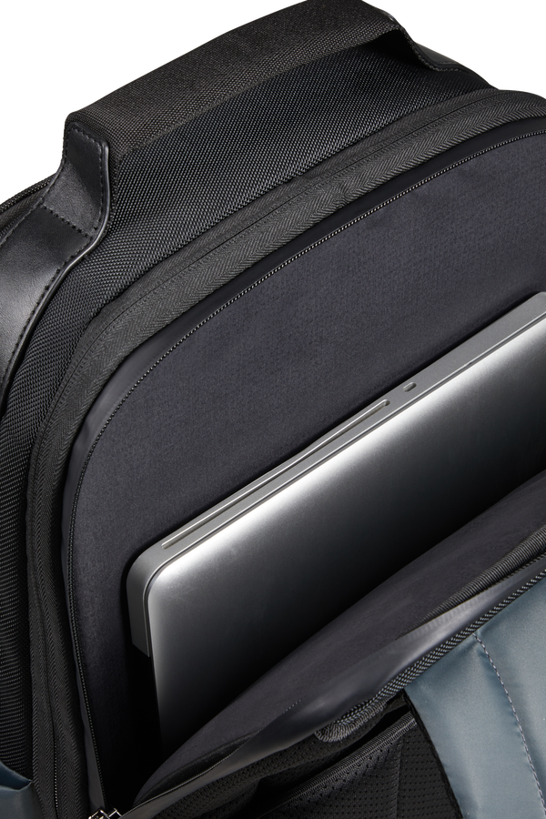 Samsonite Openroad 2.0 Laptop Backpack + Clothes Compartment 17.3'  Ash Grey Samsonite Openroad 2.0 Laptop Backpack + Clothes Compartment 17.3'  Ash Grey