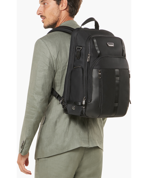 Urban-Eye Plecak 17.3" 47 x 32 x 22/25 cm | 1.4 kg Urban-Eye Plecak 17.3" 47 x 32 x 22/25 cm | 1.4 kg