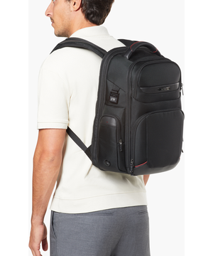 Pro-DLX 6 Plecak 17.3" 46 x 32 x 18/24 cm | 1.5 kg Pro-DLX 6 Plecak 17.3" 46 x 32 x 18/24 cm | 1.5 kg