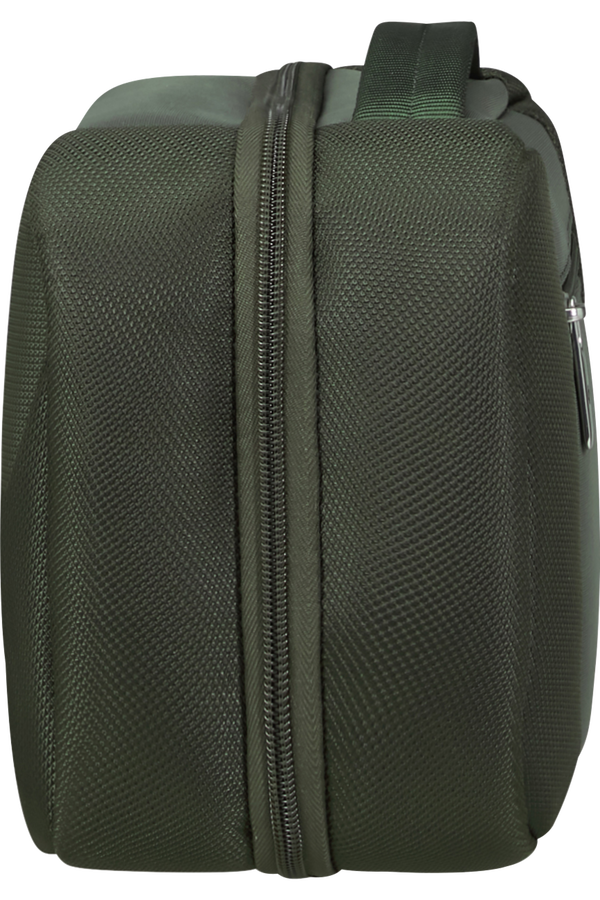 Samsonite Re-Lite Toilet Kit  Climbing Ivy Samsonite Re-Lite Toilet Kit  Climbing Ivy