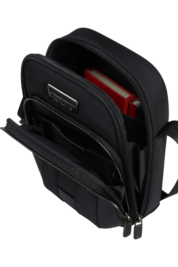 Samsonite Urban-Eye Crossover S 7.9'  Czarny Samsonite Urban-Eye Crossover S 7.9'  Czarny