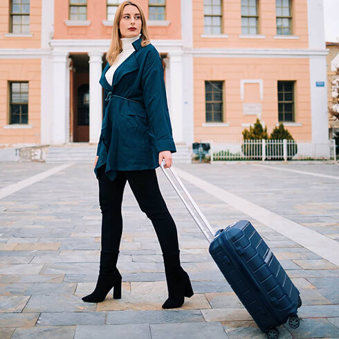 mysamsonite Light & Strong. Seriously. #TheSeriousTraveller #MySamsonite