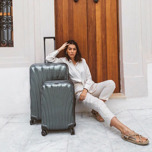 C-lite - Discover the most iconic Samsonite suitcase ever, now with added comfort features for an effortless travel experience.