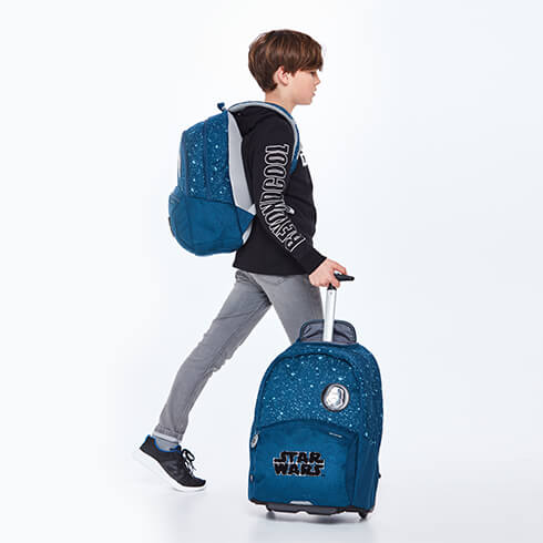 COLOR FUNTIME DISNEY - Have even more fun at school with the cool prints and matching details of the Color Funtime Disney collection..