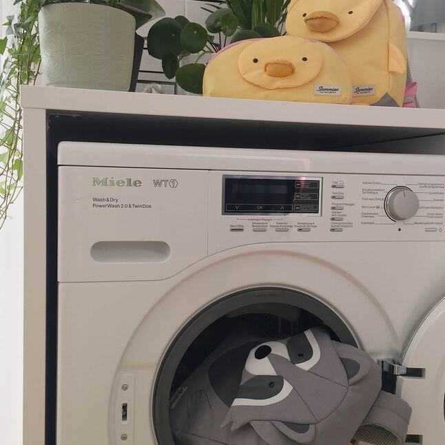 Did you know you could clean Duck Dodie and Raccoon Remy in your washing machine? Offer them a spa treatment using a hand wash program.
